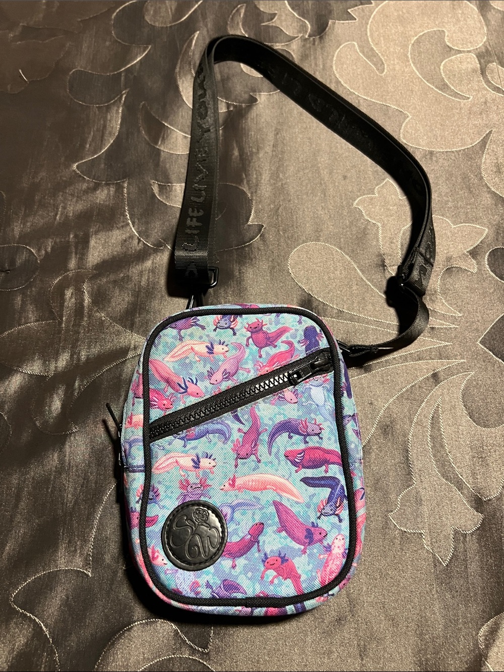 Sipsey Wilder A Lotta Axolotls Snapshot Crossbody Bag Rare Find Aqua Blue Pink